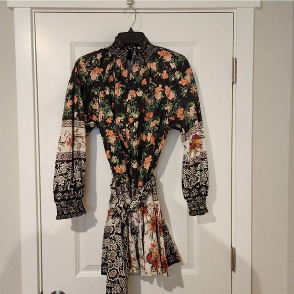 Alice + Olivia JANIS RAGLAN Floral belted mock neck boho Fall mini dress Size 6 - Picture 9 of 15